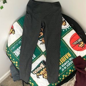 Grey athletic women’s leggings